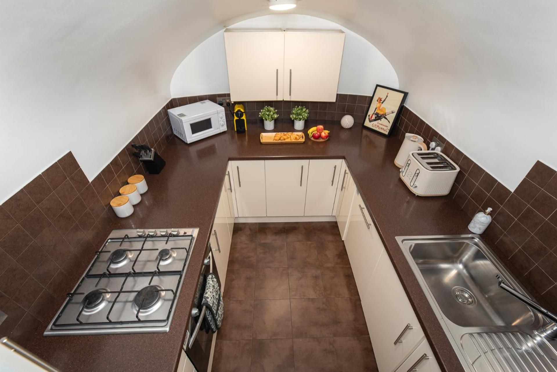 3 Bedroom Apartment With Private Terrace In Pimlico, Westminster, Victoria ロンドン エクステリア 写真