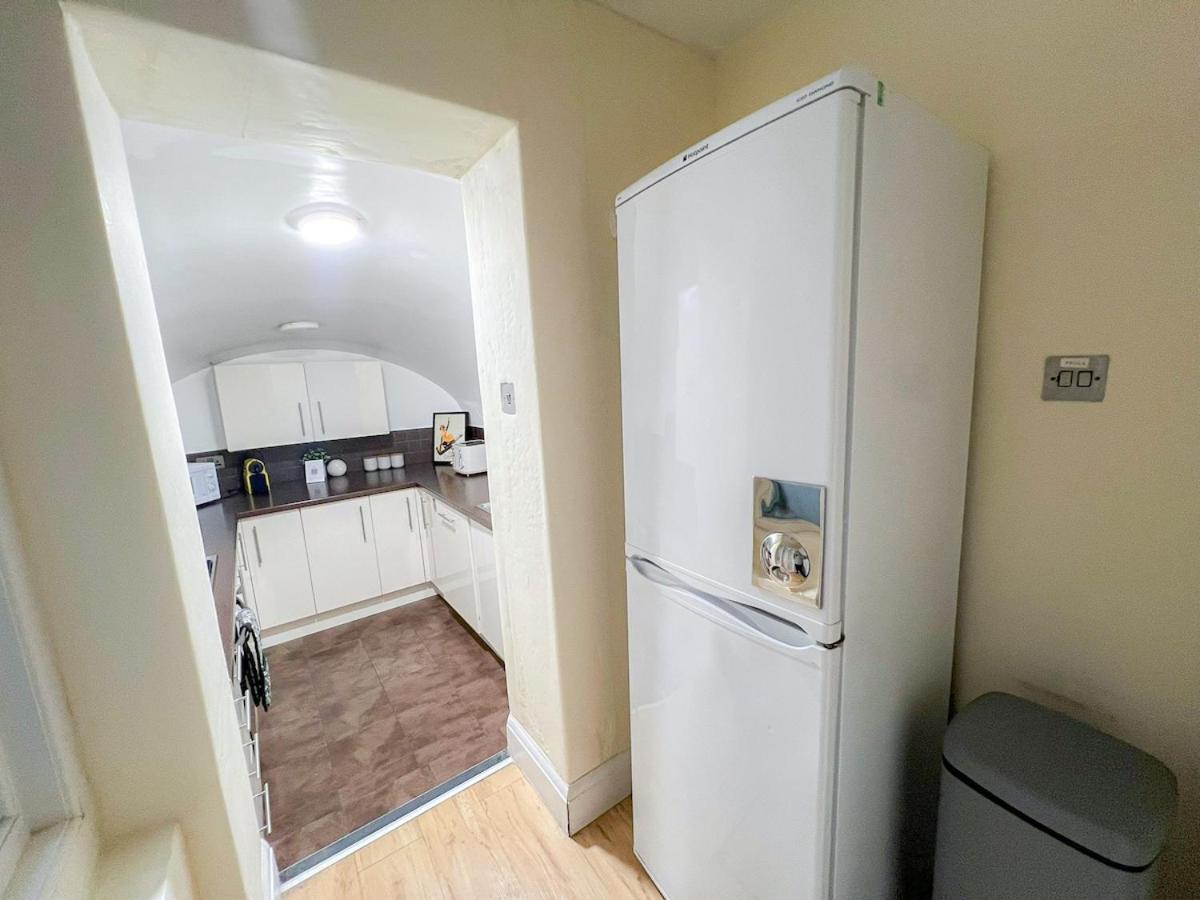 3 Bedroom Apartment With Private Terrace In Pimlico, Westminster, Victoria ロンドン エクステリア 写真