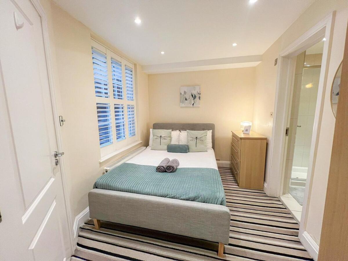 3 Bedroom Apartment With Private Terrace In Pimlico, Westminster, Victoria ロンドン エクステリア 写真