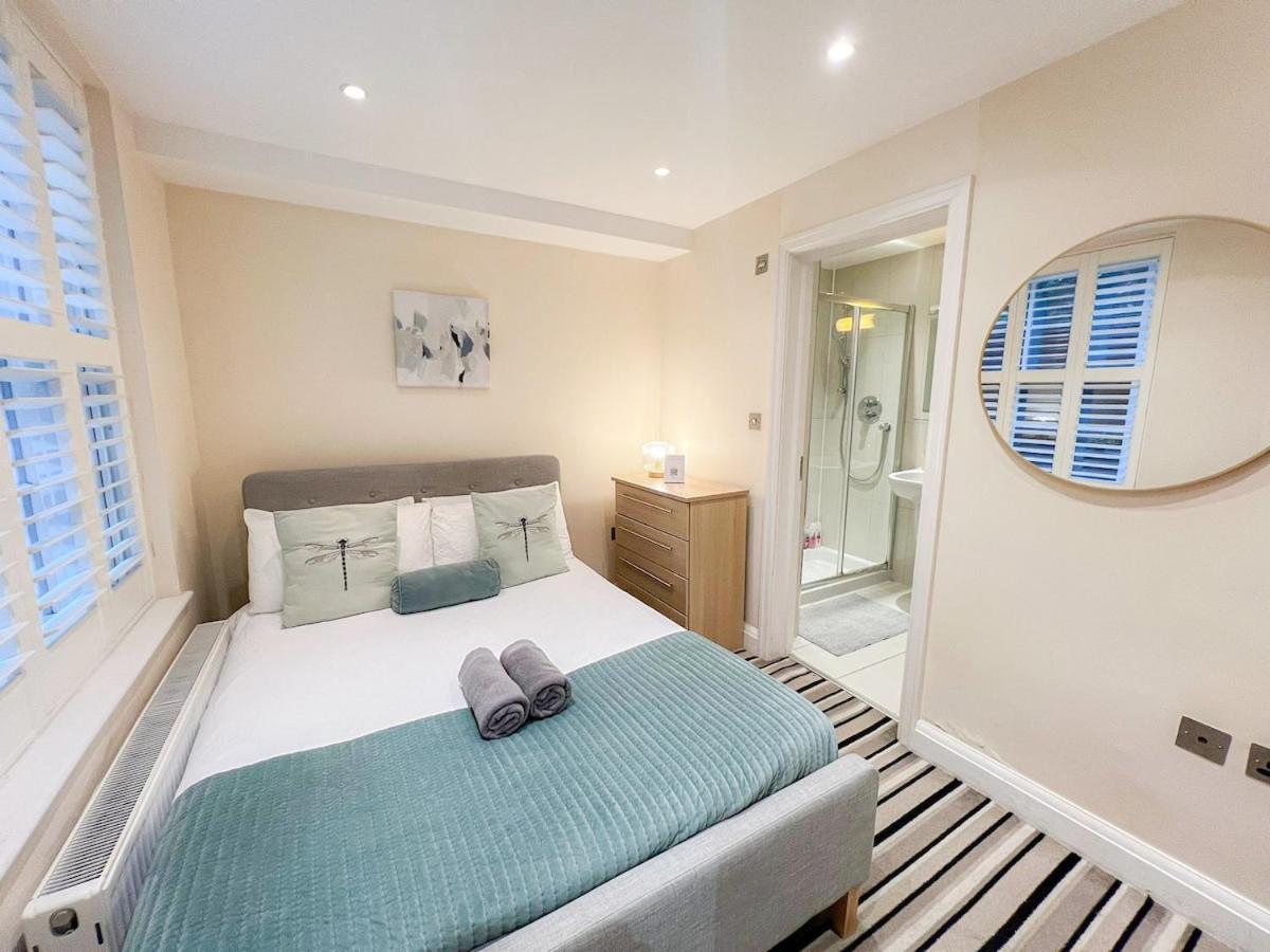 3 Bedroom Apartment With Private Terrace In Pimlico, Westminster, Victoria ロンドン エクステリア 写真